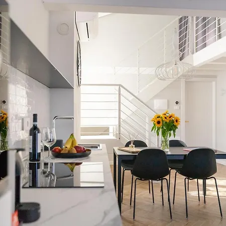 Homethirtyfour Appartement *